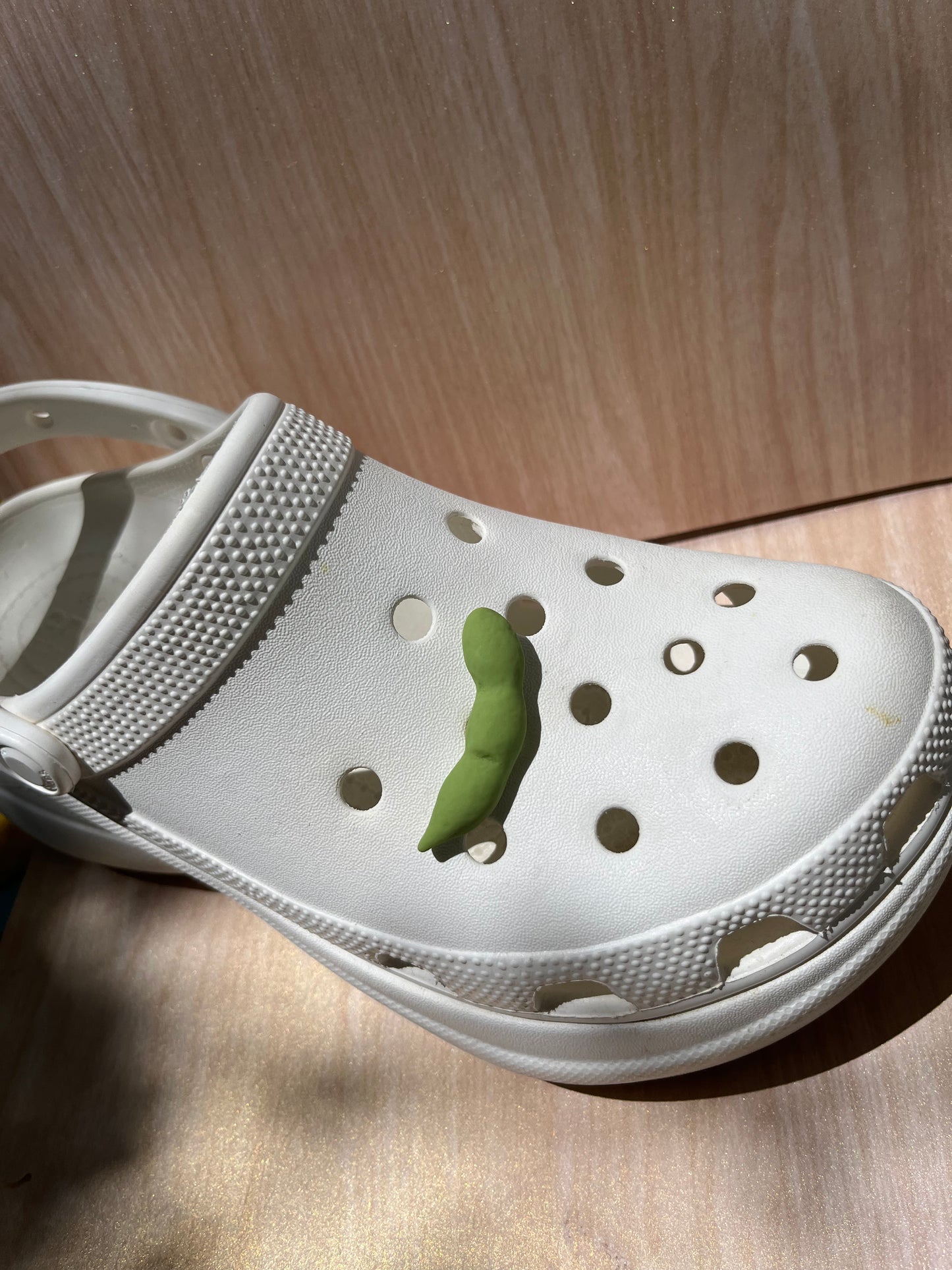 Pod of Peas Shoe Charm